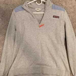 Vineyard vines pullover